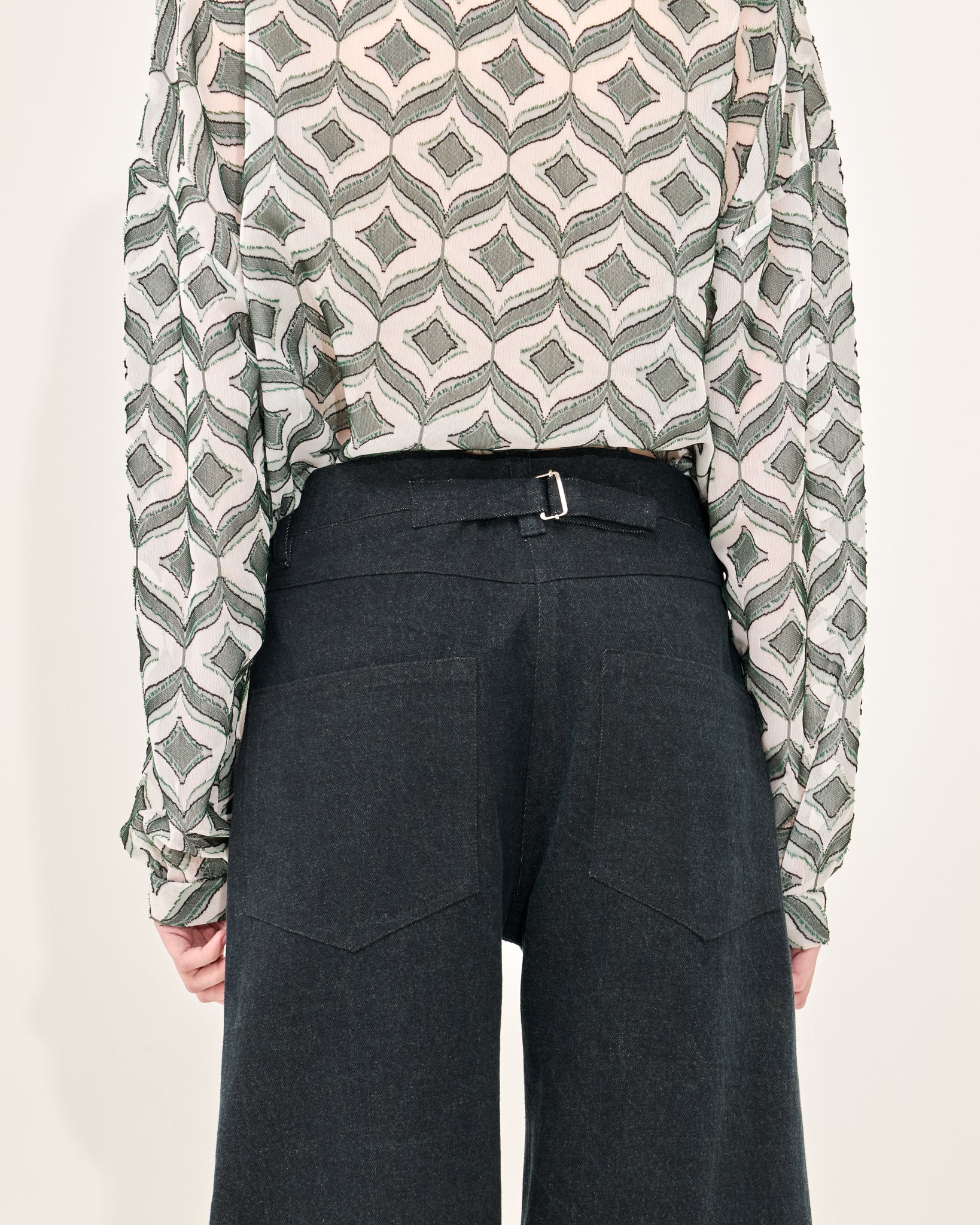 AW24-23/1