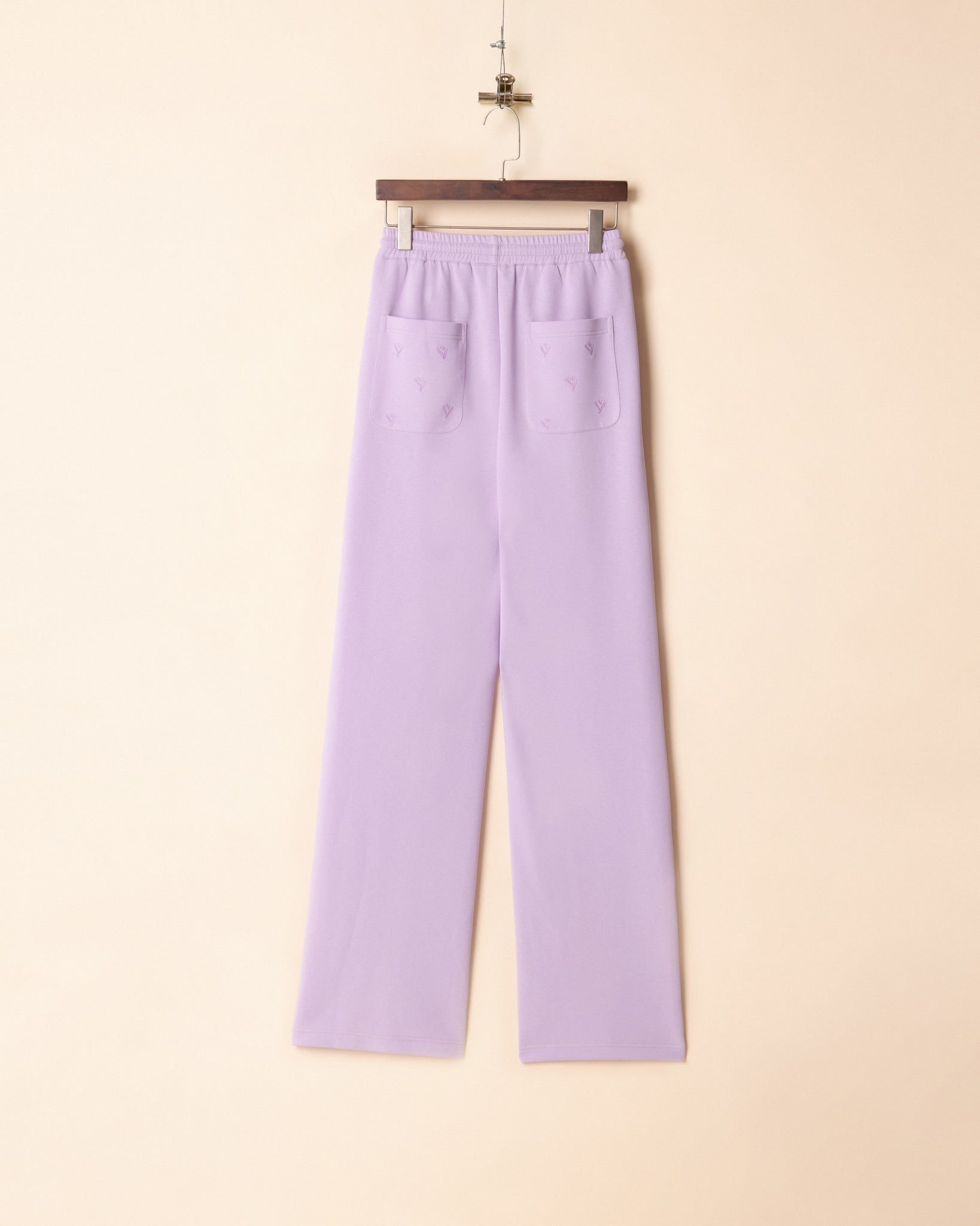 AW23-26/1