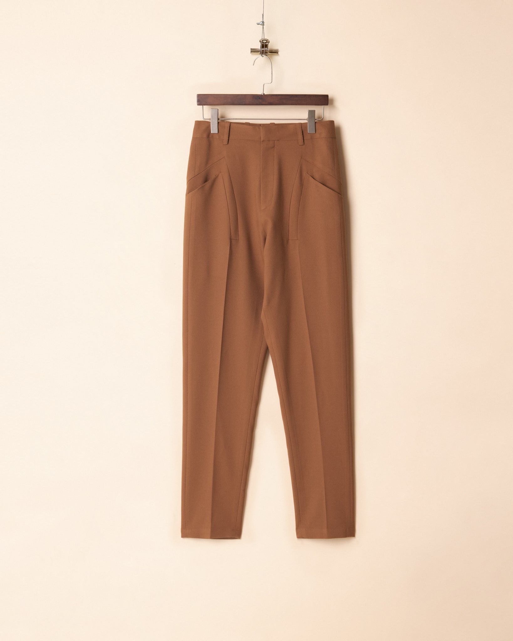 AW23-44/1