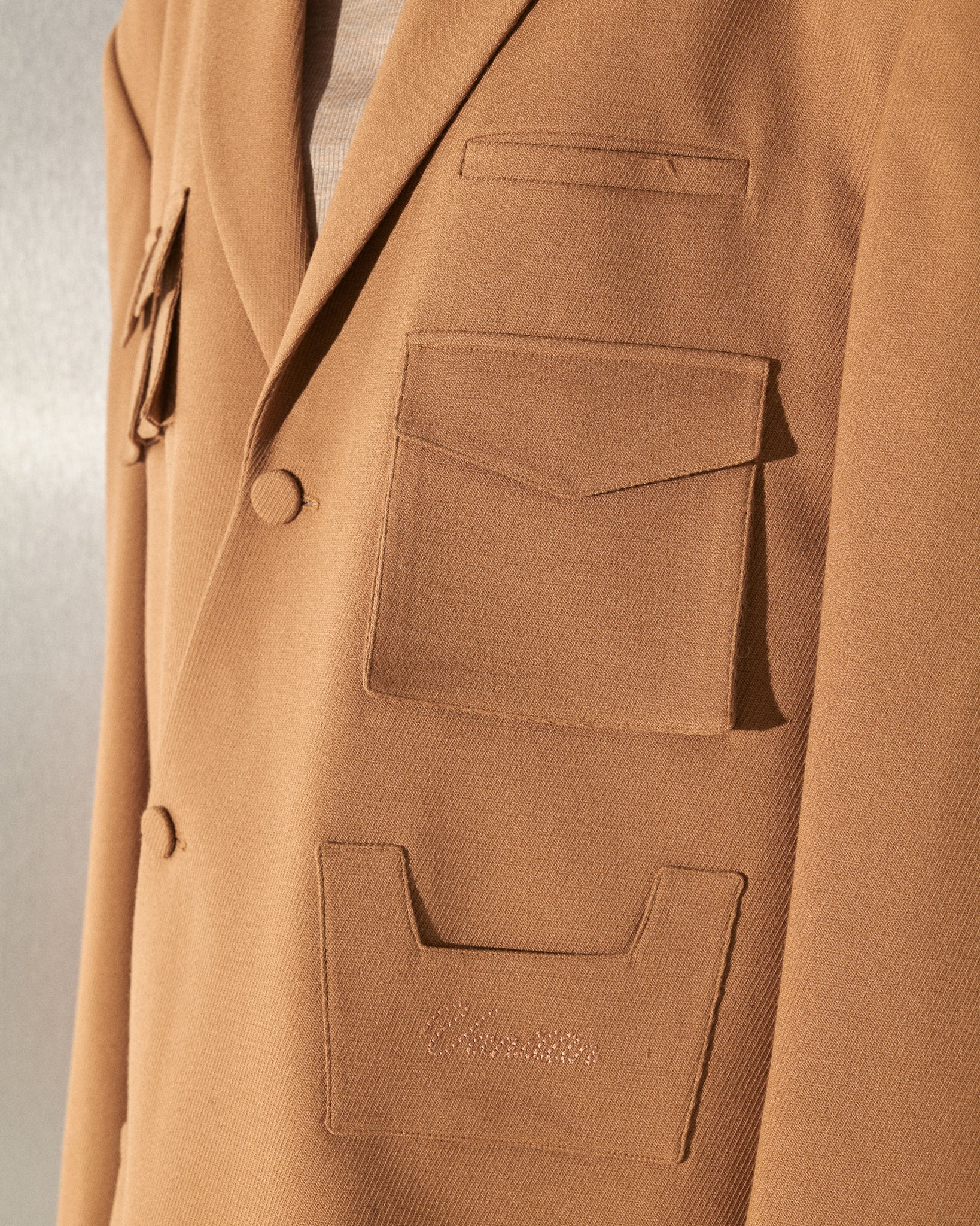 AW23-CLS-05