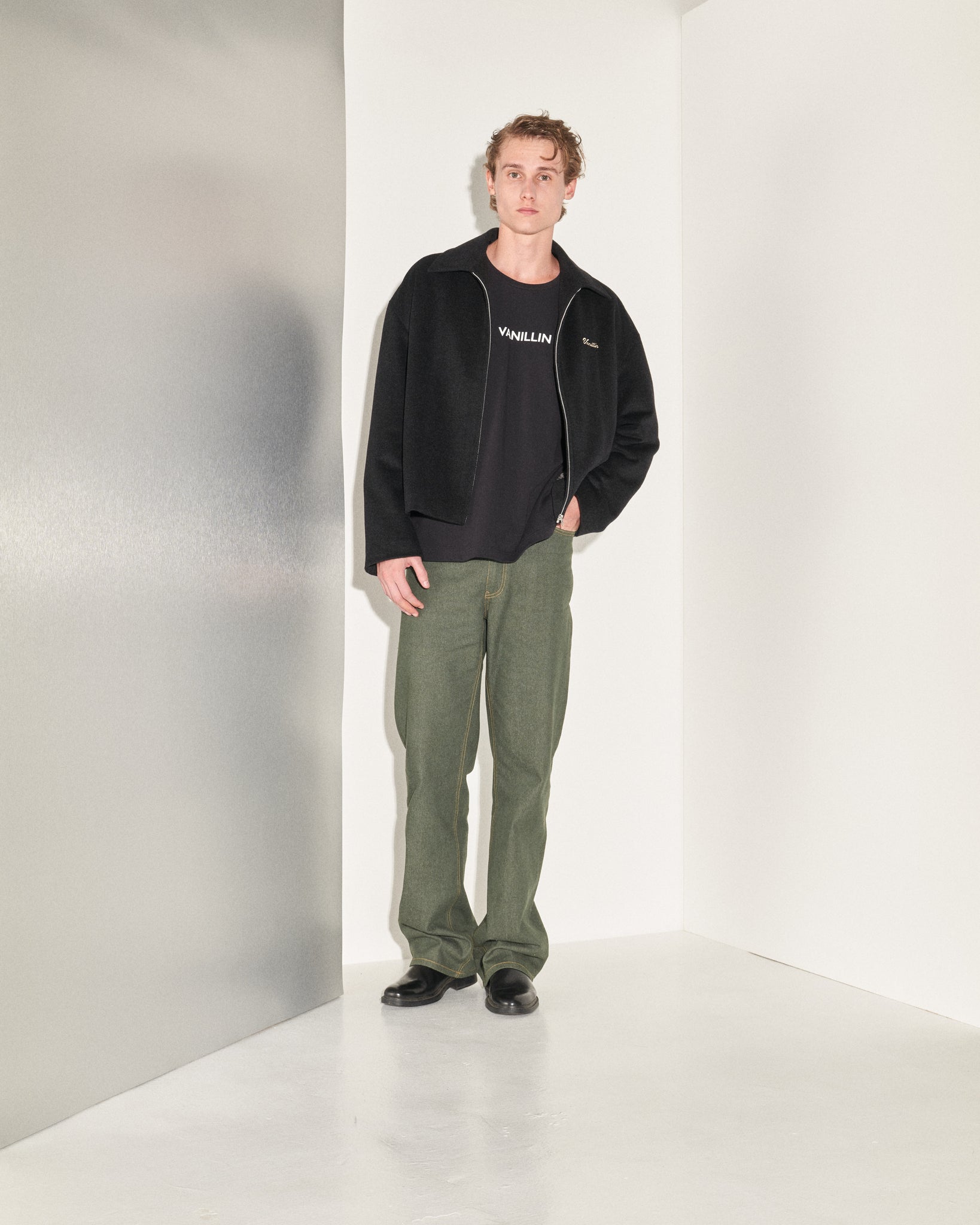 AW23-CLS-32