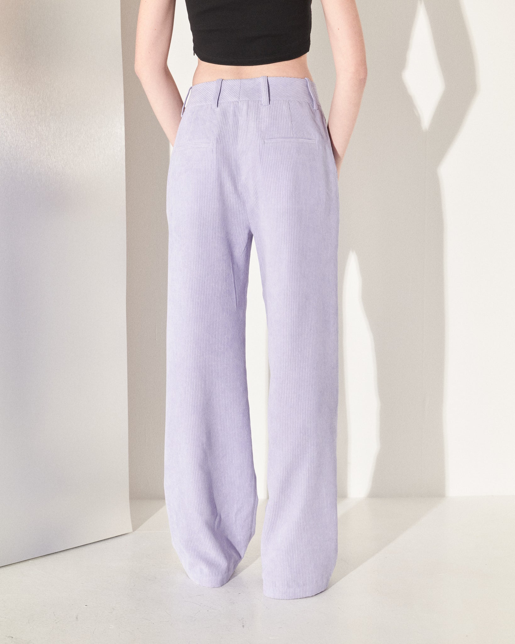 AW23-25/1