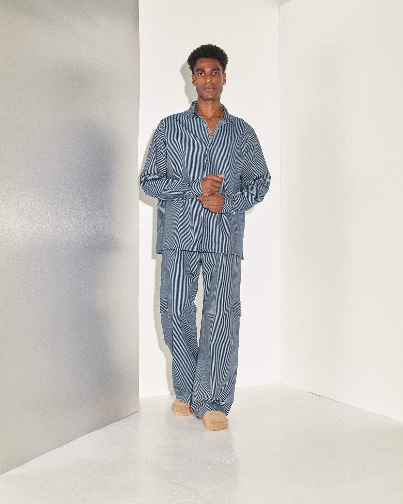 AW23-50