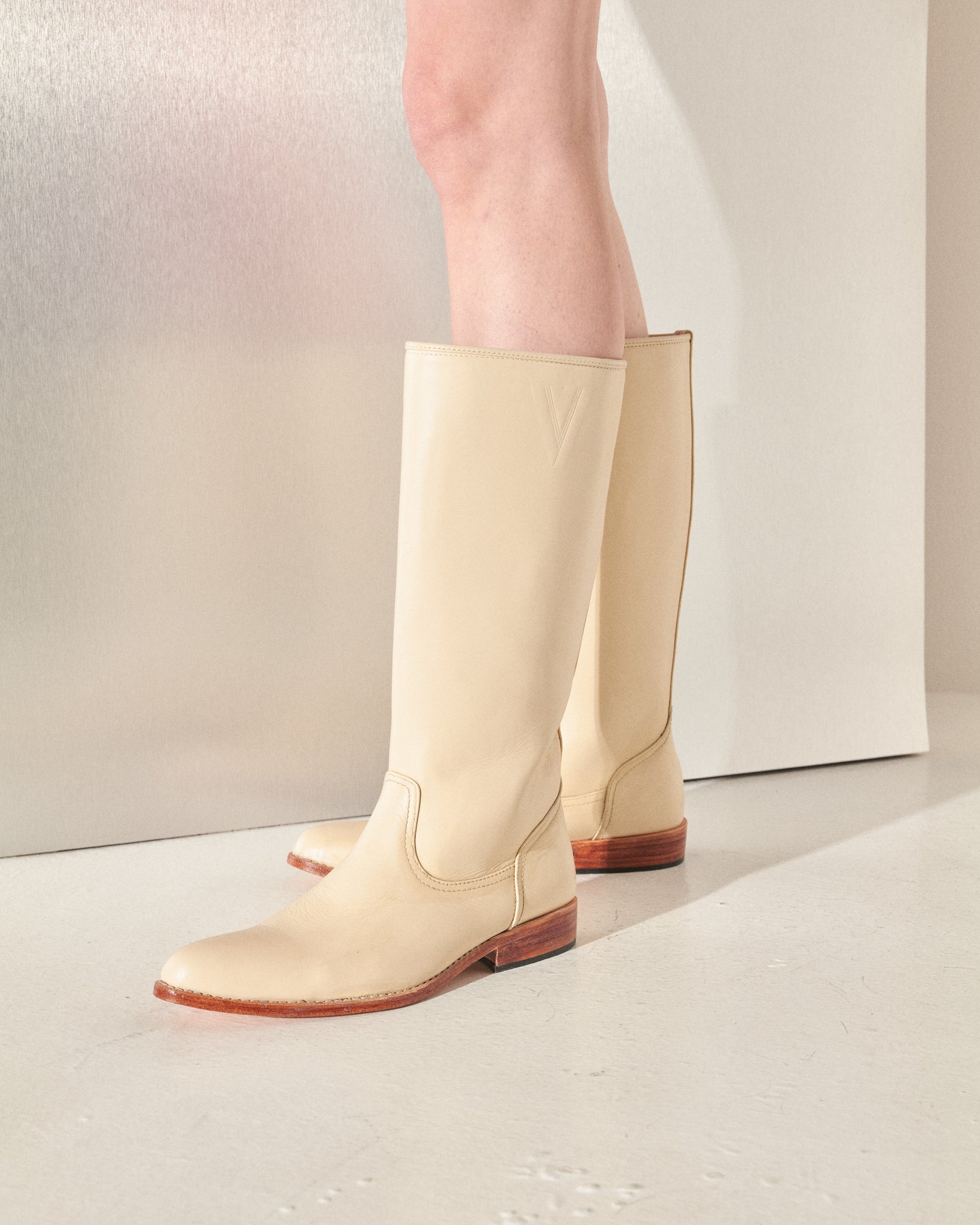 AW23-BOOTBOOT SHOES (CREAM)