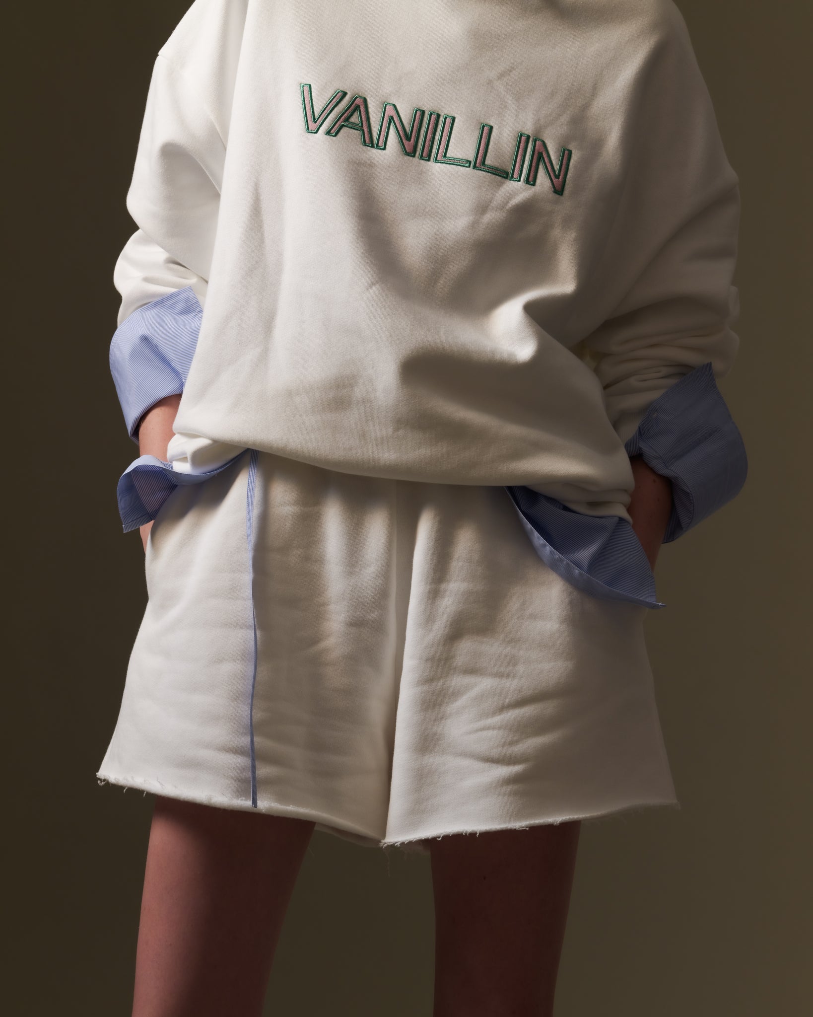 AW21-24/1 SHORTS