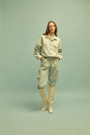 SS22-32