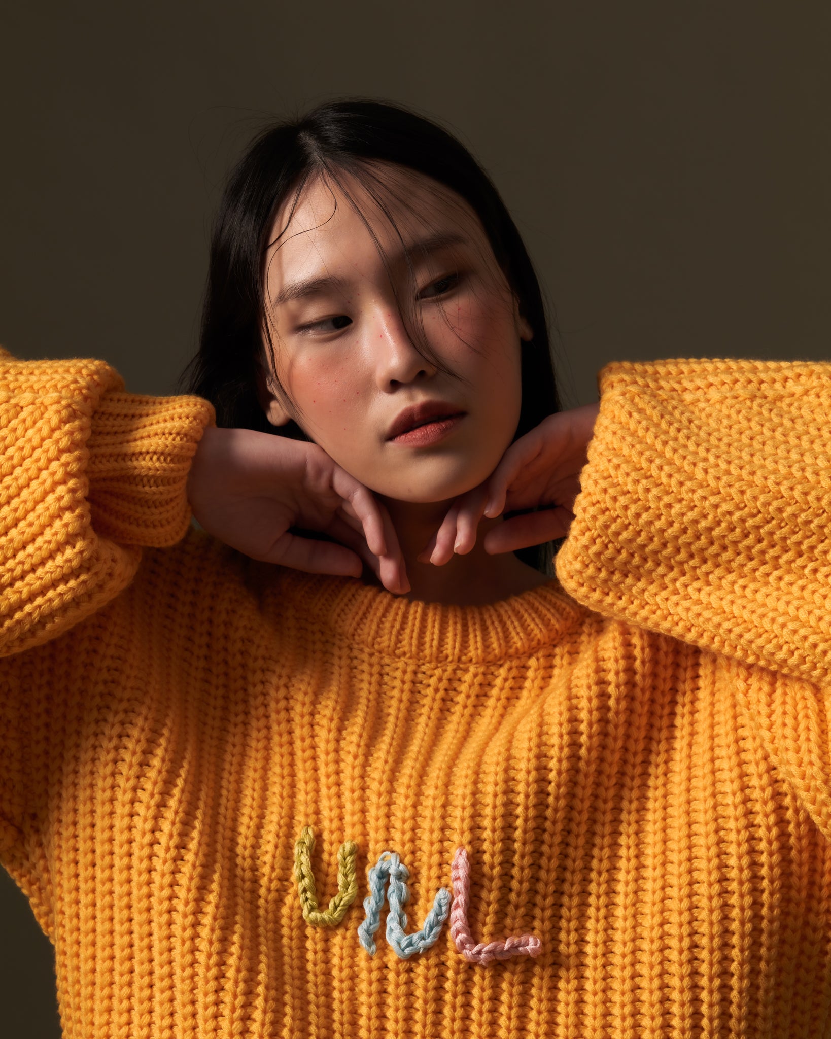 AW21-19 SWEATER