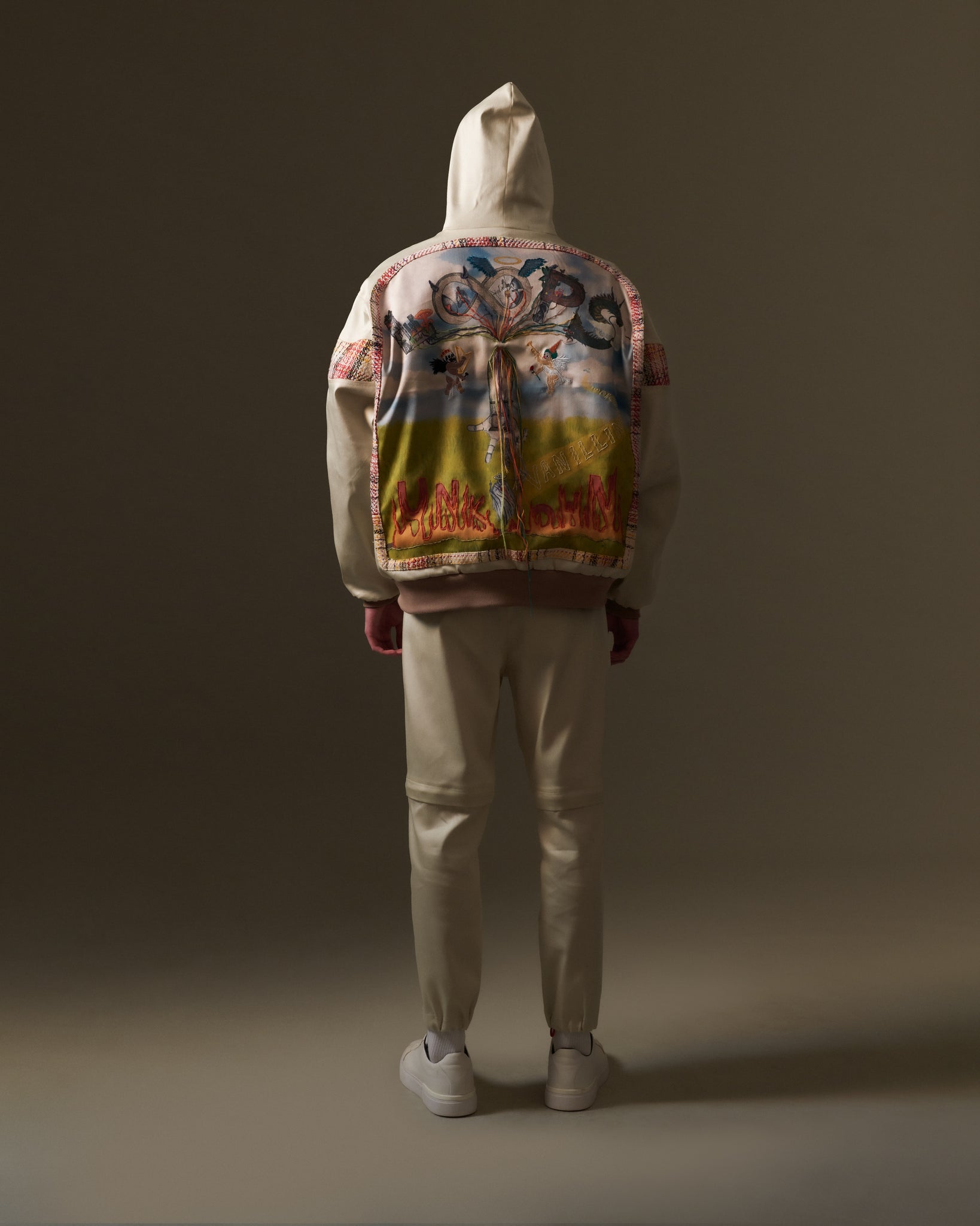 AW21-CLS-32 JACKET