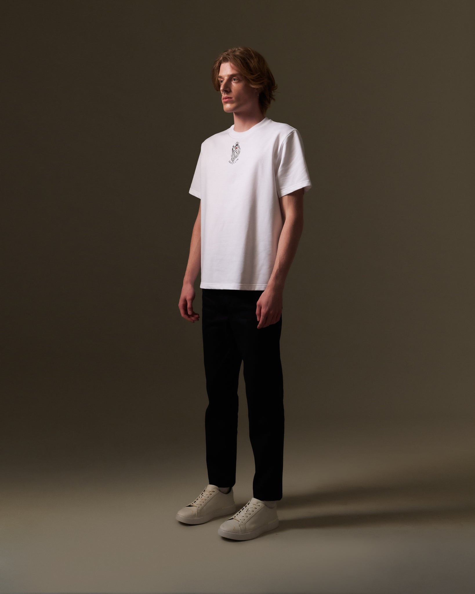 AW21-000-4 T-SHIRT
