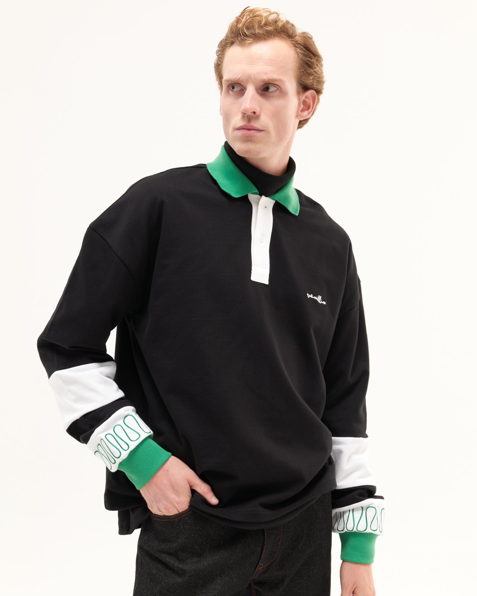AW22-43