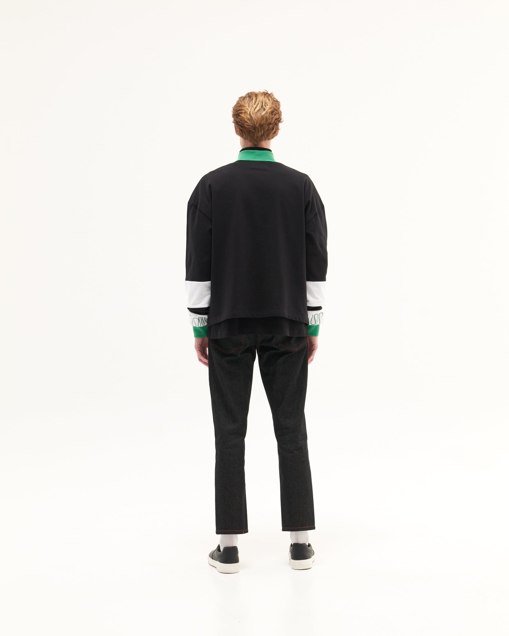 AW22-43