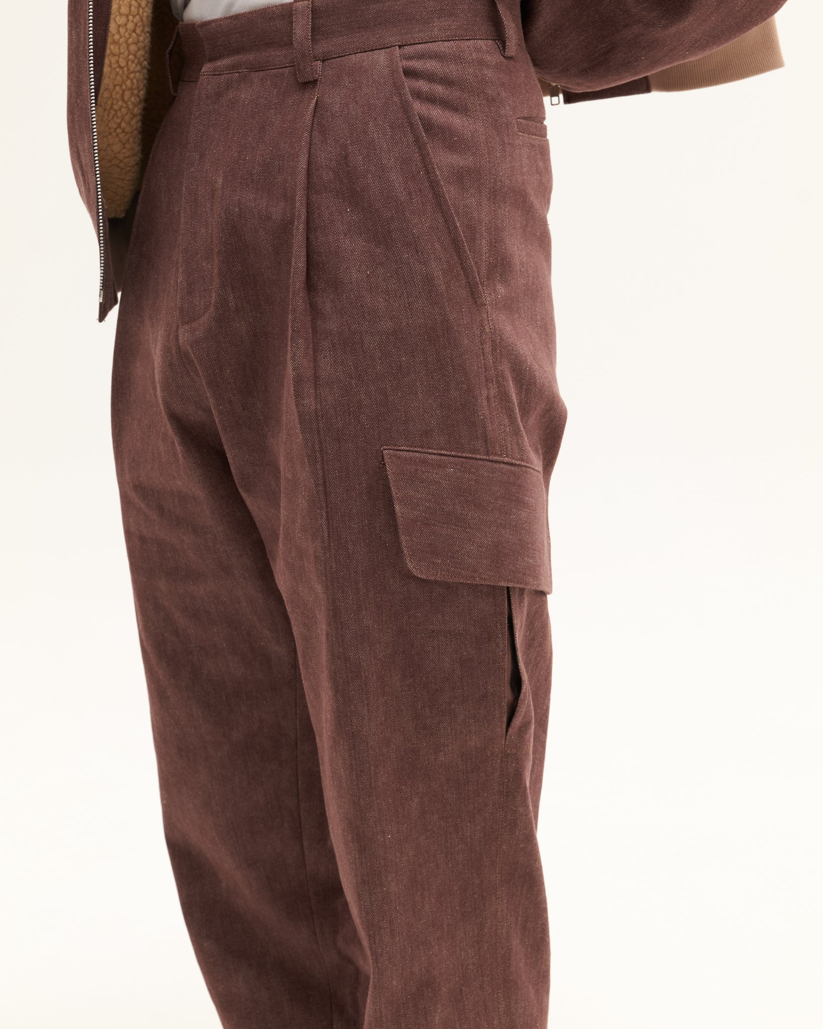 AW22-44/1