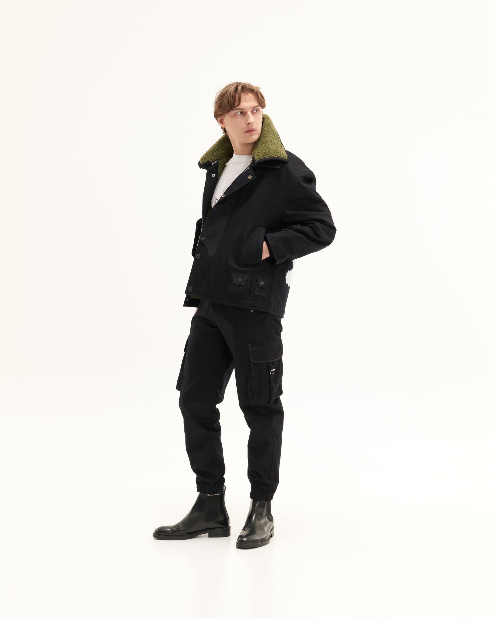 AW22-CLS-51