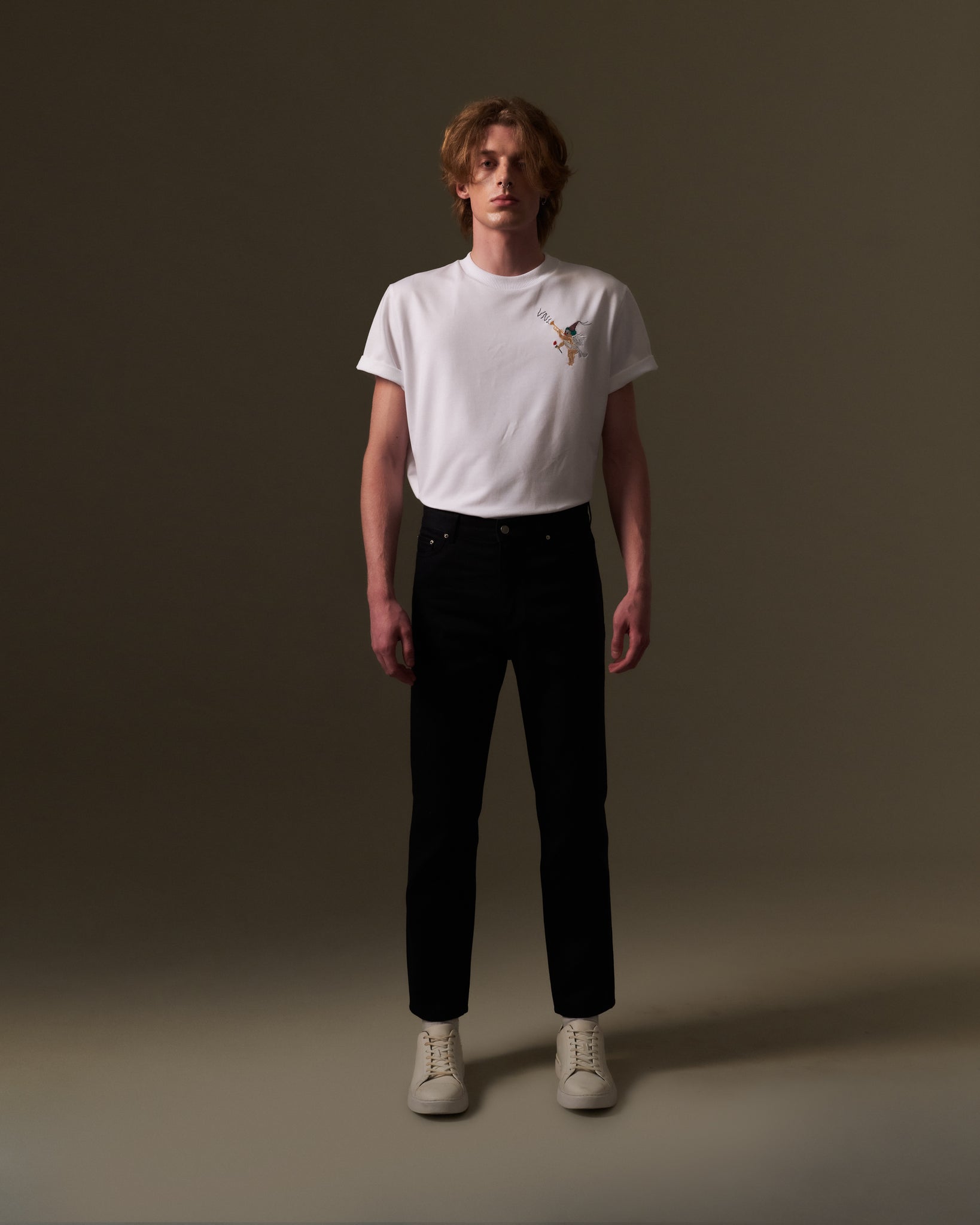 AW21-000-5 T-SHIRT